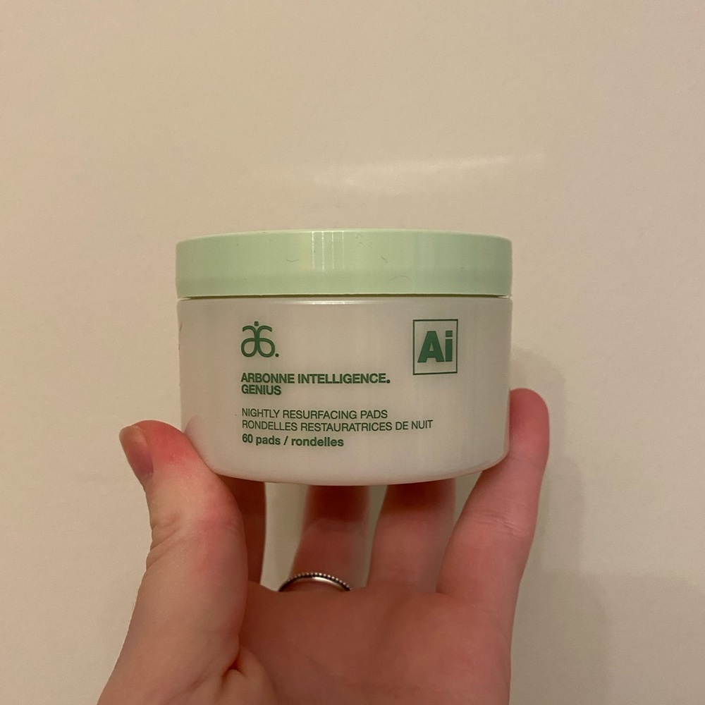 Arbonne nightly resurfacing pads